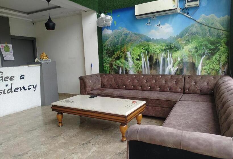 Hotel Geeta Residency Haridwar