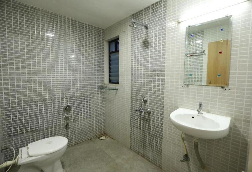 هتل Shagun Rooms & Banquet, Surat