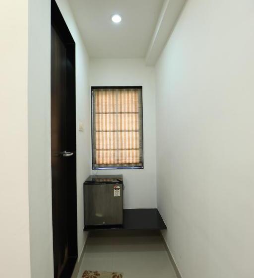 هتل Shagun Rooms & Banquet, Surat