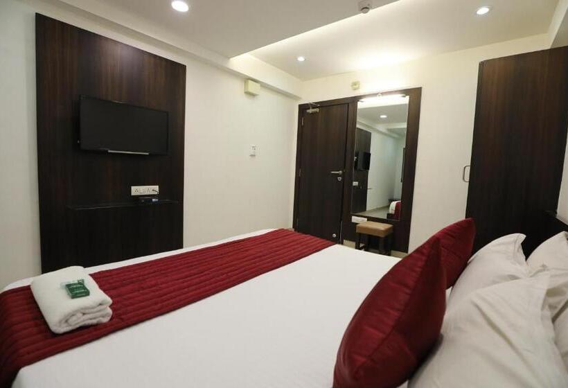 هتل Shagun Rooms & Banquet, Surat