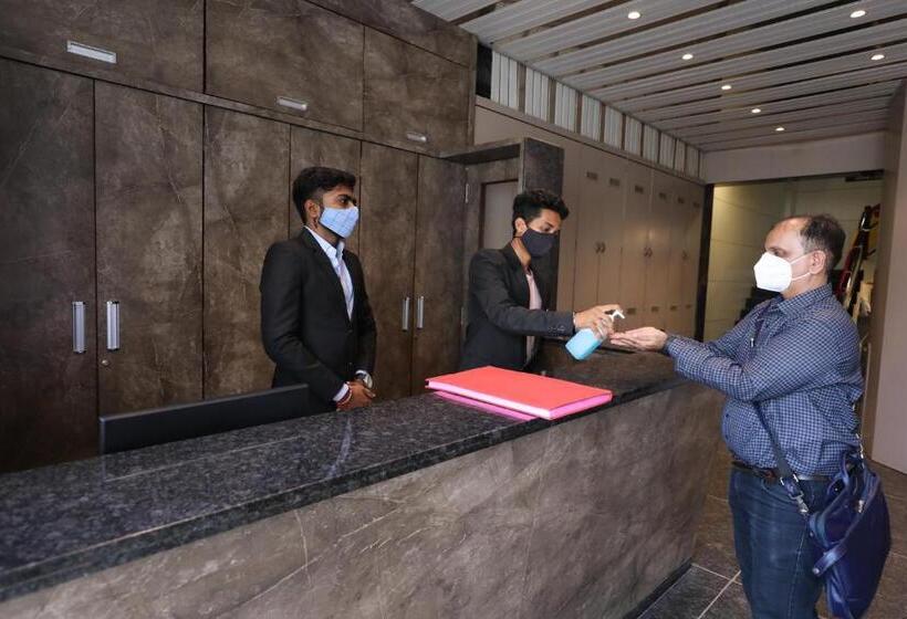 هتل Shagun Rooms & Banquet, Surat