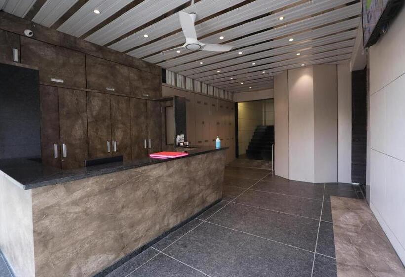 هتل Shagun Rooms & Banquet, Surat