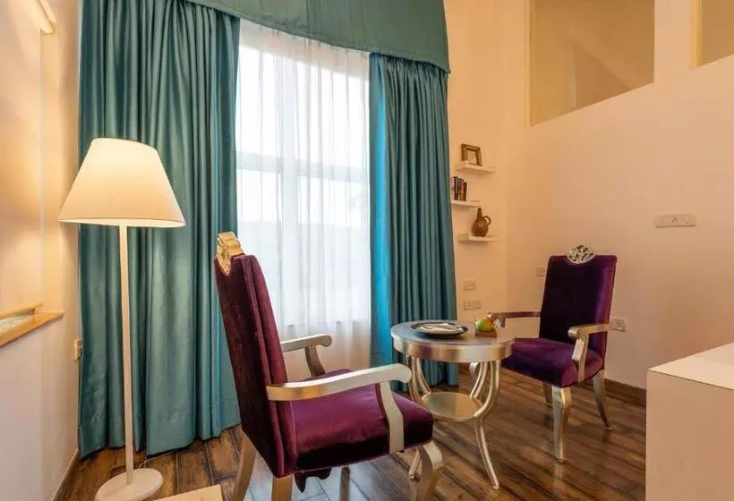 ホテル Zone Connect By The Park Calangute