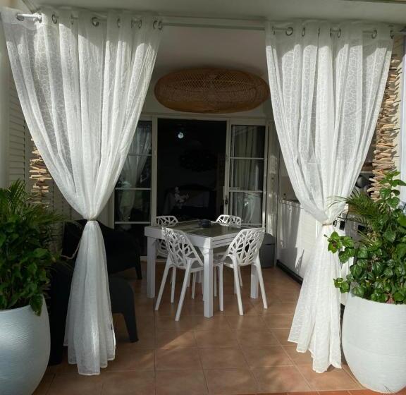 Le Paradis Zen Village Vacances 1er Etage Et Rdc Vue Plage Et Mer Ste Anne