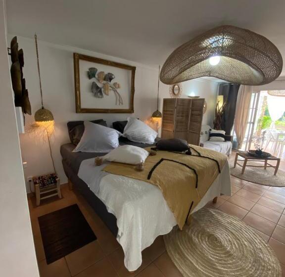 Le Paradis Zen Village Vacances 1er Etage Et Rdc Vue Plage Et Mer Ste Anne