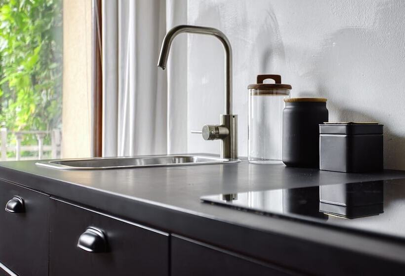 Joivy Superb Studio In The Centre Of Milan