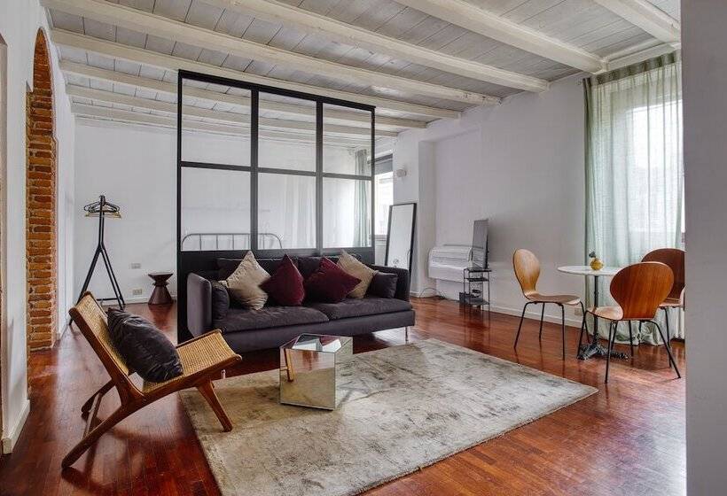 Joivy Superb Studio In The Centre Of Milan