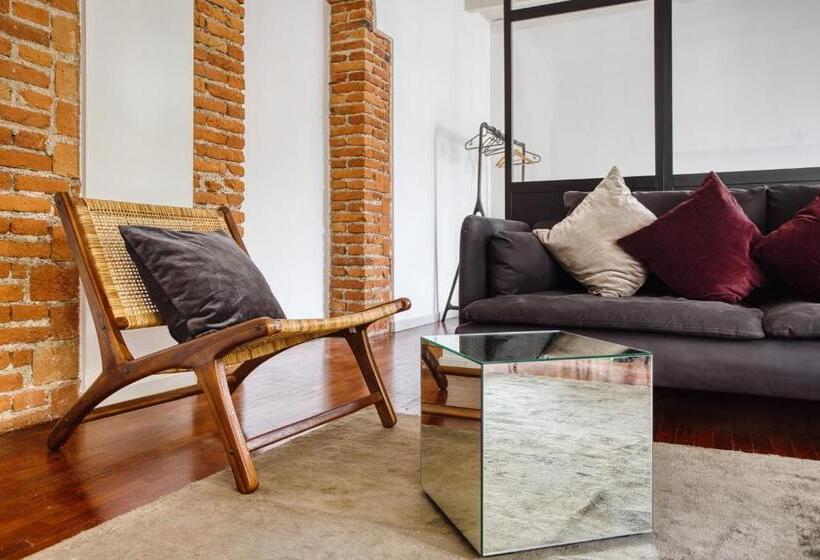 Joivy Superb Studio In The Centre Of Milan