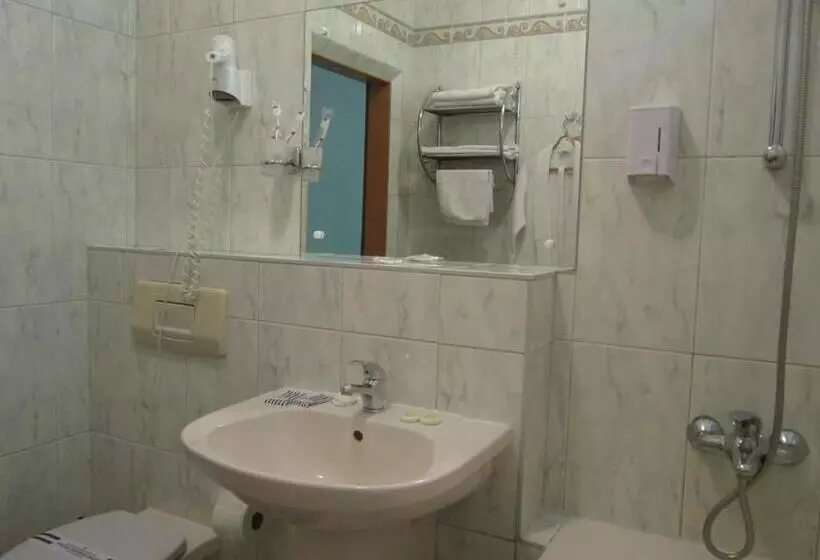 هتل готель поляна квеле