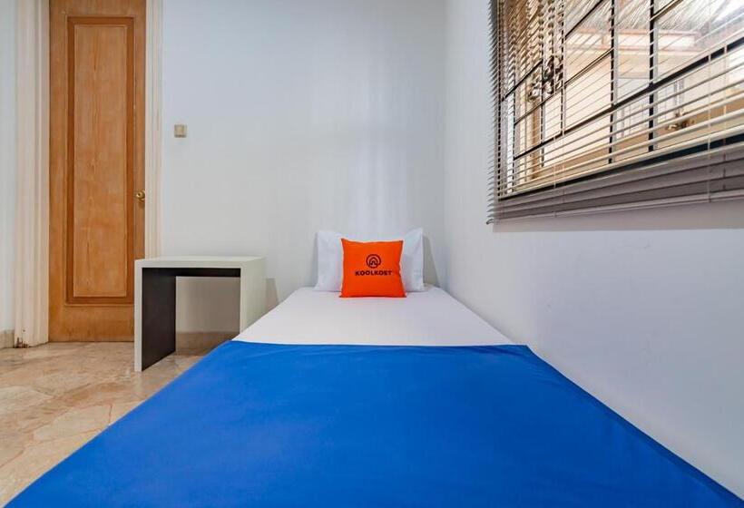 Hotel Koolkost Near Simpang Dago 2
