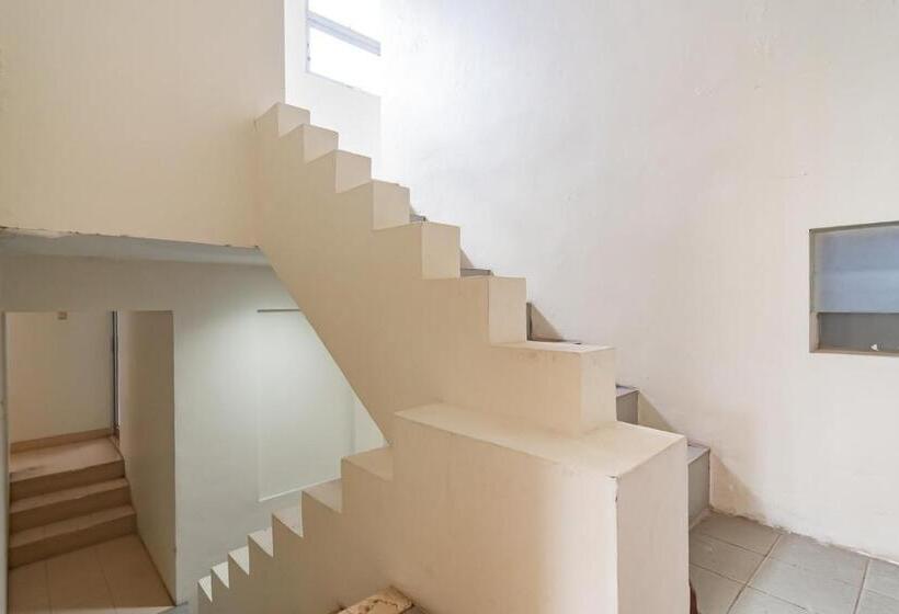 Hotel Koolkost Near Simpang Dago 2