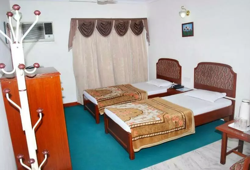 Hotelli Yadgar