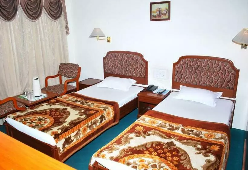 Hotelli Yadgar
