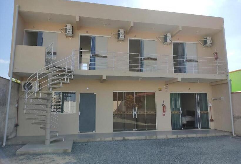 Пансион Suítes E Penha Sc
