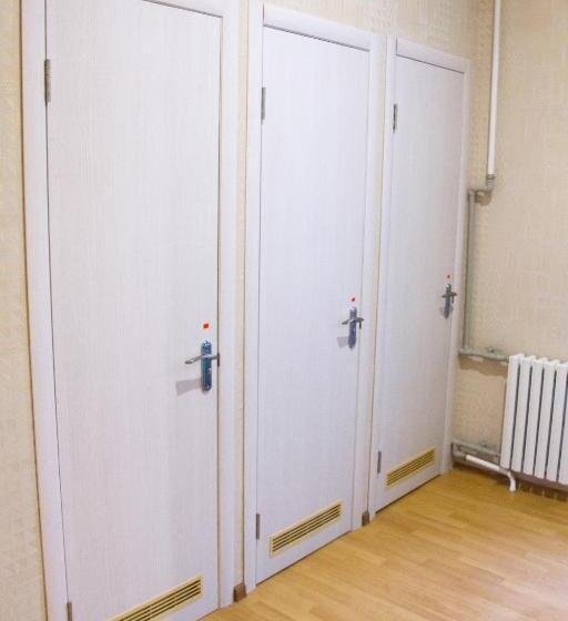 فندق صغير хостел и апартаменты друзья