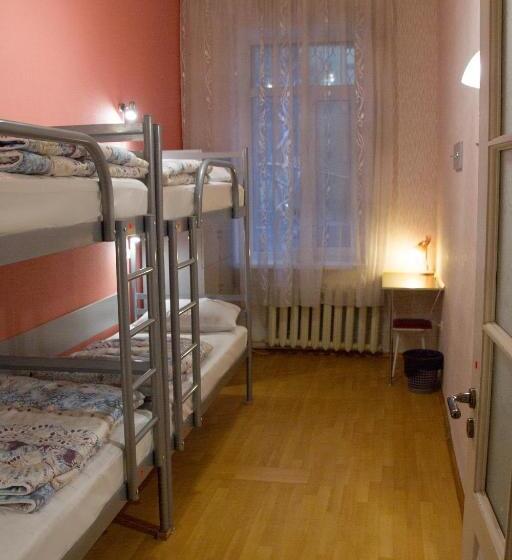 فندق صغير хостел и апартаменты друзья