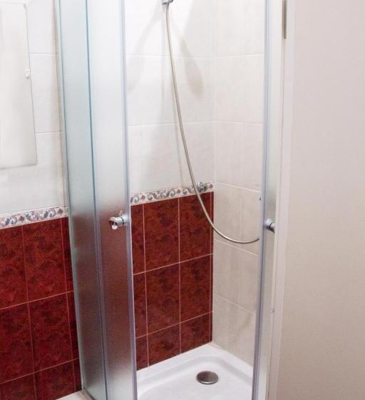 فندق صغير хостел и апартаменты друзья