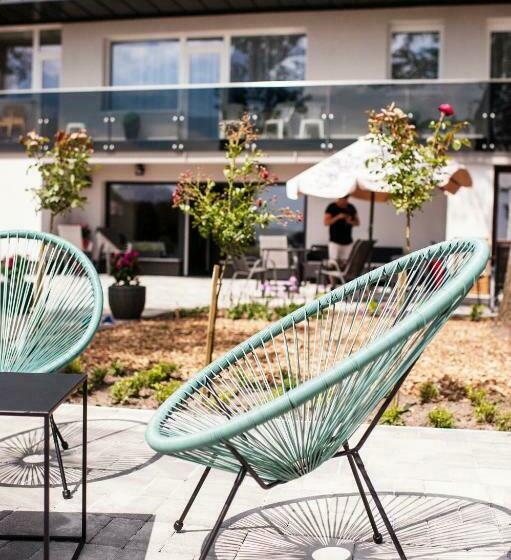 住宿加早餐  Q Panzió