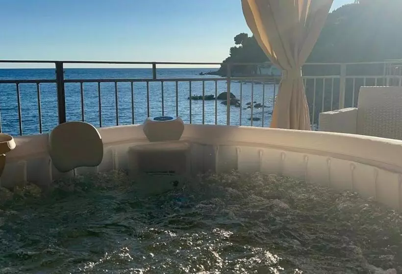 ペンション Camera Doppia Con Terrazzo Vista Mare Privato
