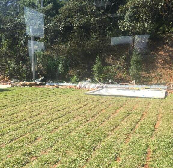 تختخواب و صبحانه 巨缿民宿巨象民宿