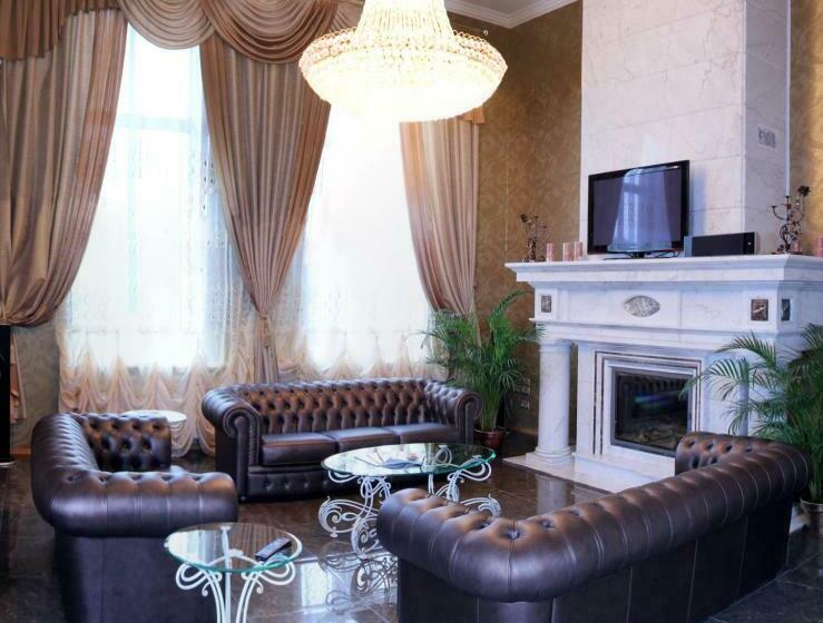 فندق отель корона