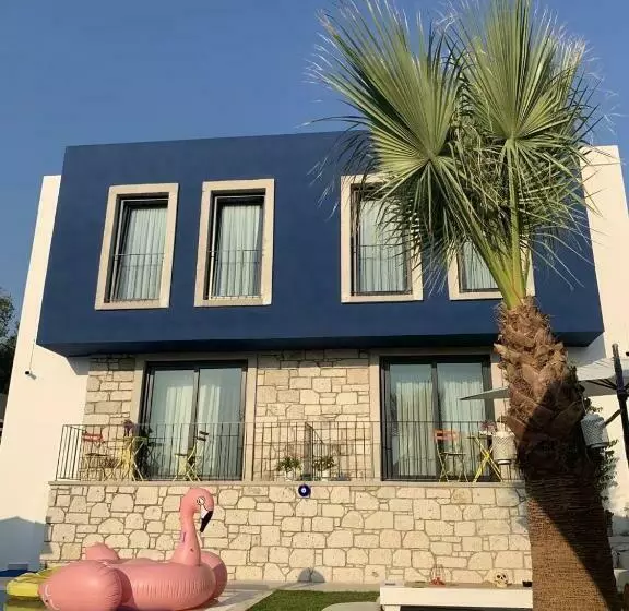 هتل Kybele Alaçatı