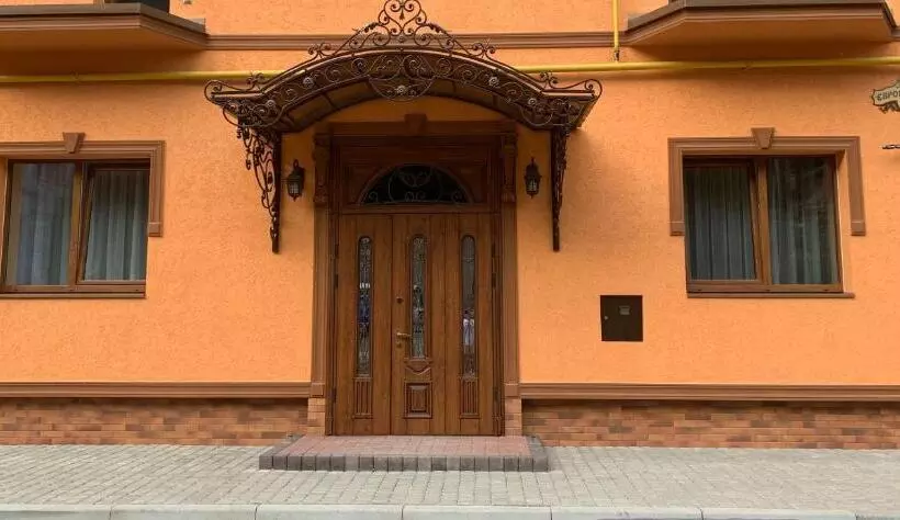 پانسیون сонячна соната