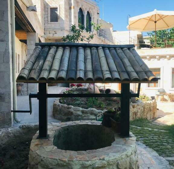 مبيت وإفطار Sarnich Cave Suites