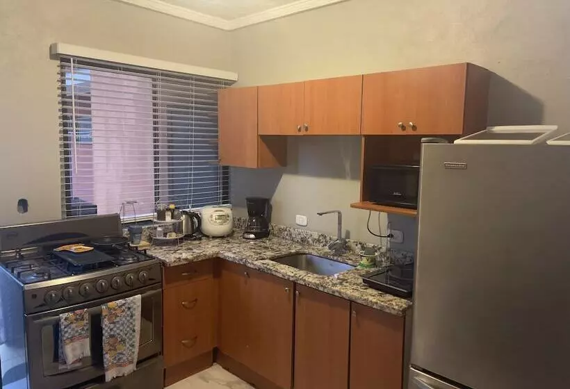 Hermoso Apartamento Cerca Del Aeropuert1