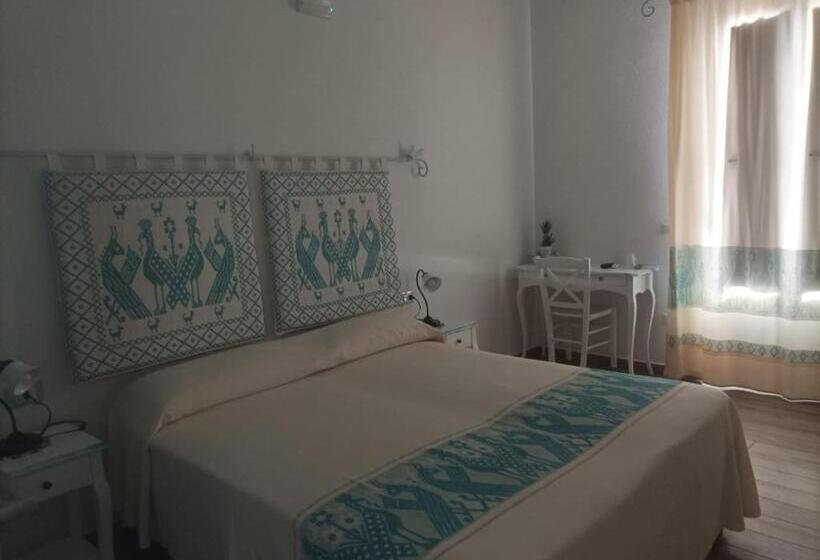 בית מלון כפרי Made