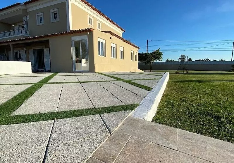 Charming 4 Bed Villa In Quinta Do Anjo, Palmela