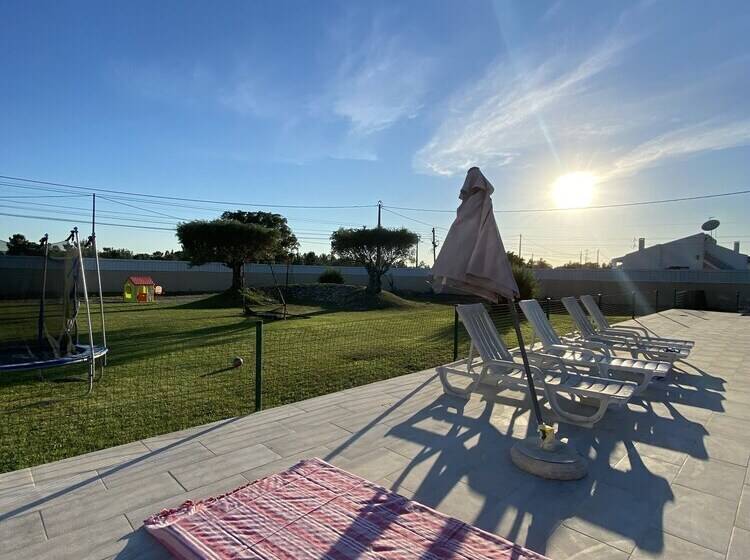 Charming 4 Bed Villa In Quinta Do Anjo, Palmela