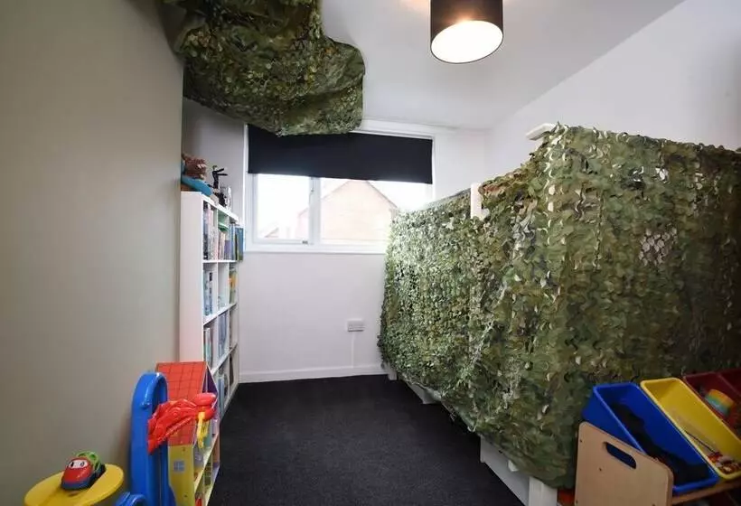 Cosy And Modern 2 Bed Family House In Abergele