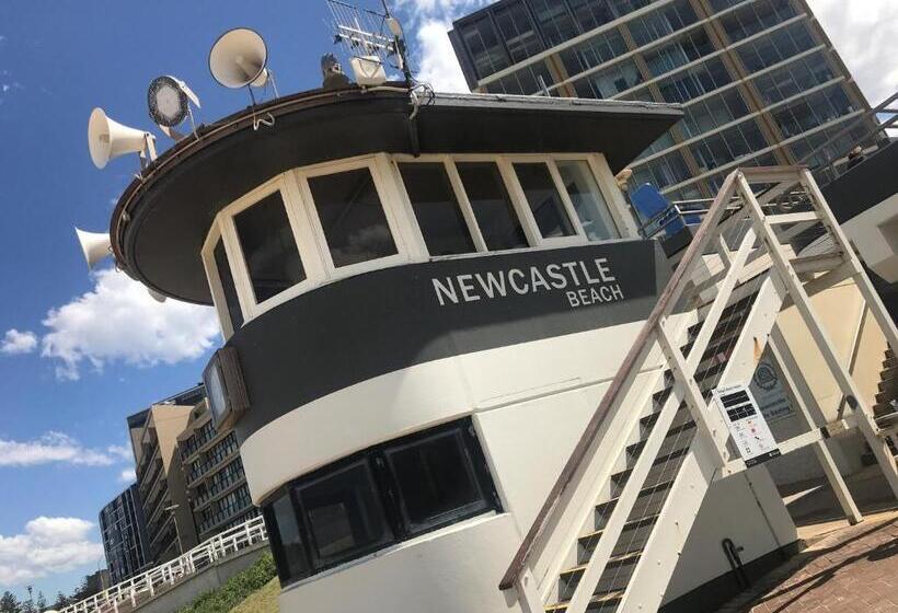 Crown On Darby Newcastle