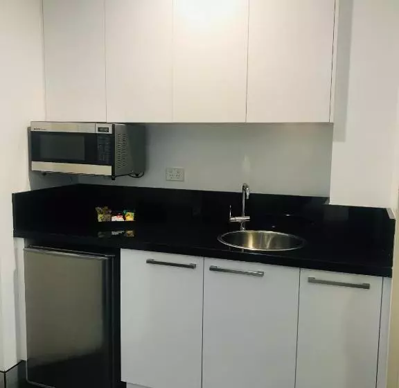 Crown On Darby Newcastle