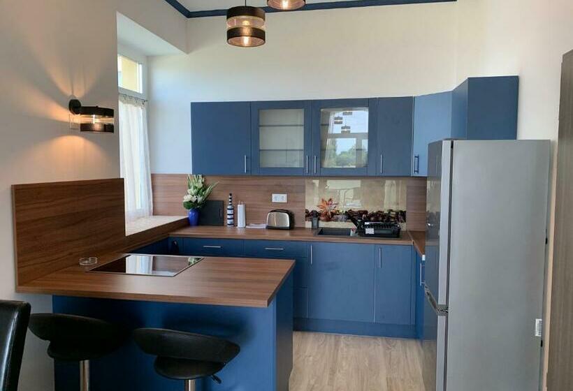 Cruiser Apartmanok Siófok