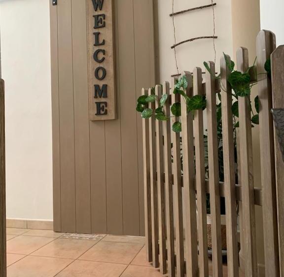 פנסיון Bed And Breakfast Dolly