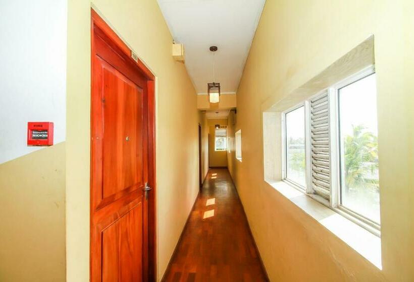 Отель Chinese Lotus Luxapathiya Shanghai