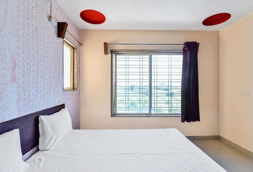 Spot On Hotel Sai Jeeva Residency