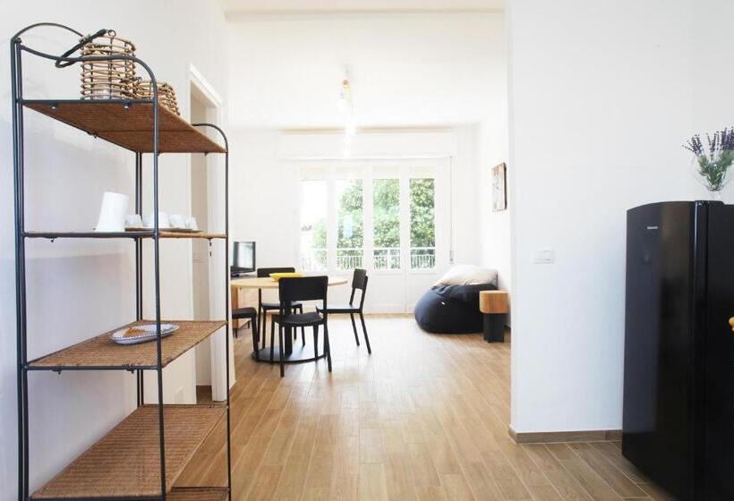 پانسیون Beachside Rooms & Suites