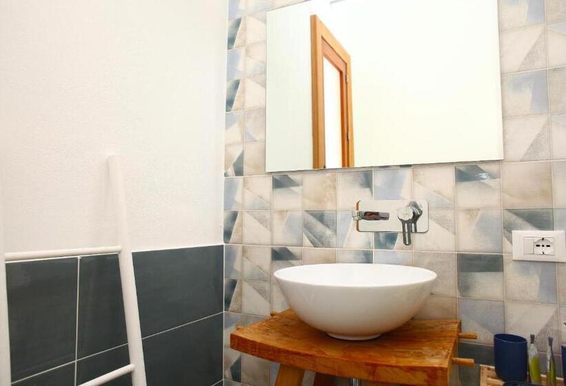 پانسیون Beachside Rooms & Suites