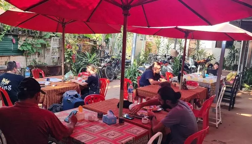 پانسیون Relax Resort Angkor Villa