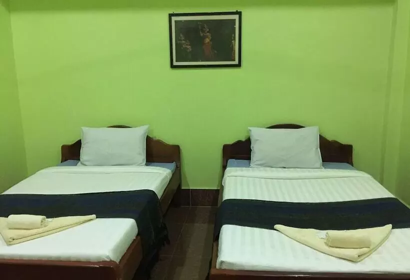 پانسیون Relax Resort Angkor Villa