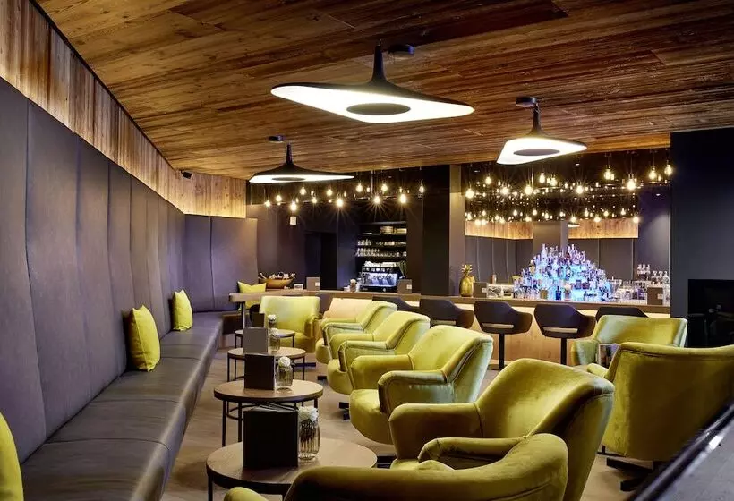 酒店 Amonti Wellnessresort