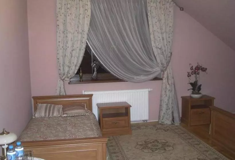 فندق Dom Bankietowy Arkadia