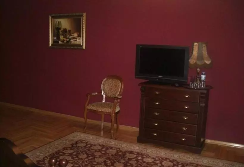 فندق Dom Bankietowy Arkadia