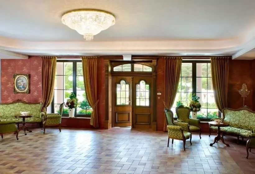 فندق Dom Bankietowy Arkadia