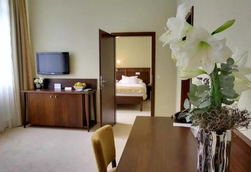 هتل Baltaci Atrium