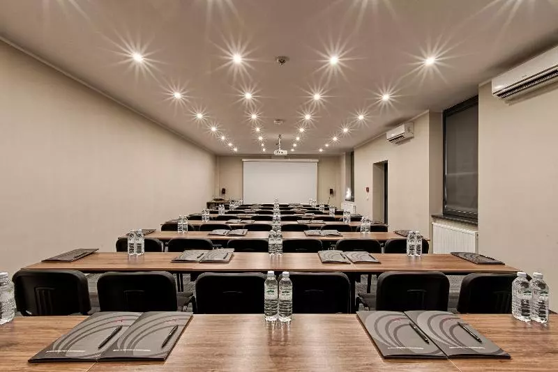 Boutique Hotel S Kwiska   Legnicka