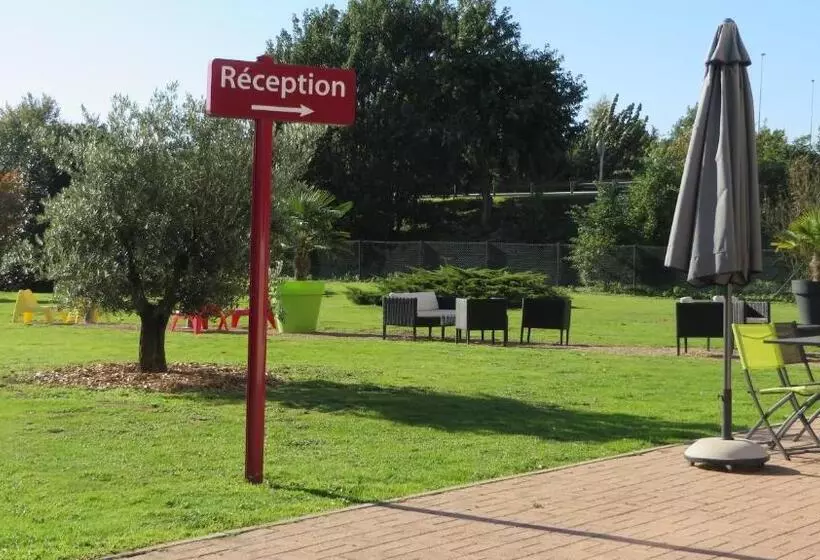 Brit Hotel Rouen Sud Val De Reuil
